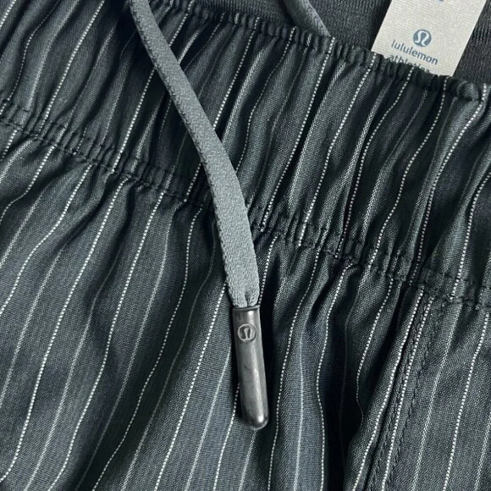 Lululemon Pinstripe Swim Trunks 7” - sz Large